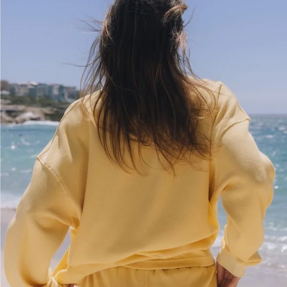 Daily Drills Oversized Thermal - Sunny + Butter - Picture 2 of 7